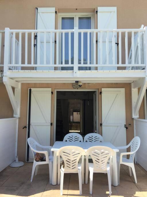Appartamento T3 En Duplex Avec Grande Piscine Anglet Esterno foto